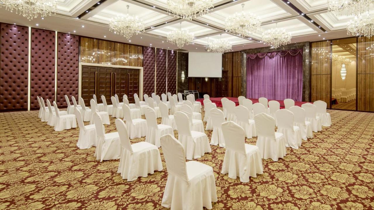 Holiday Inn Express Xiamen Lushan -Shopping Center By Ihg Exterior photo